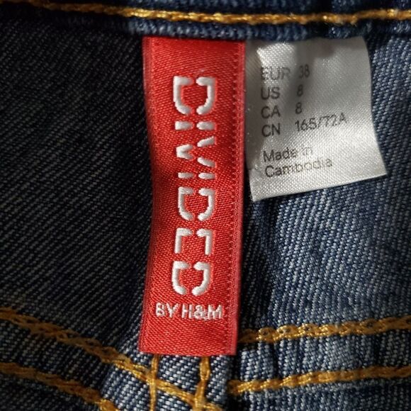 Women's Denim Shorts Sz 8 - Picture 4 of 5